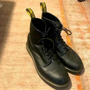 Dr. Martens 1460 Smooth Leather Lace up Boots - men’s size 11 / women’s 12